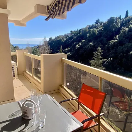 Apartment Ouest 2p Sea View, Pool, Quiet