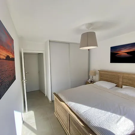 Apartment Ouest 2p Sea View, Pool, Quiet Nice